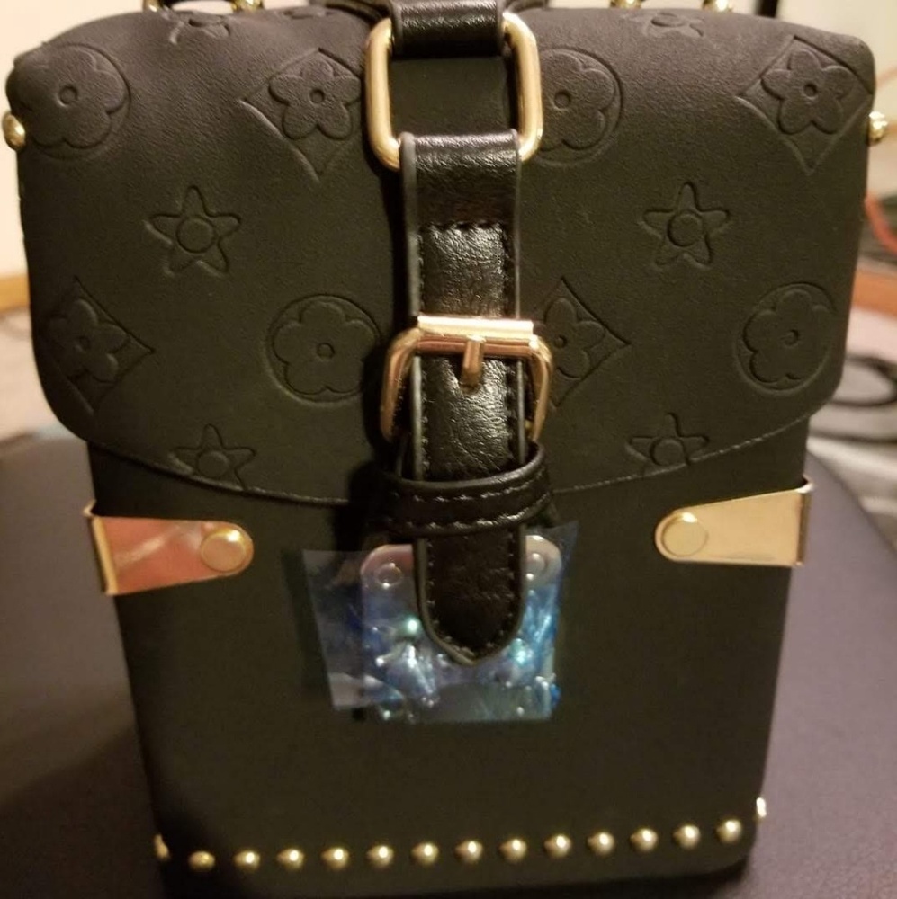 Baddy shoulder bag